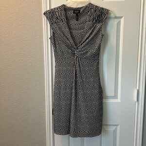 Black and white geometric pattern dress